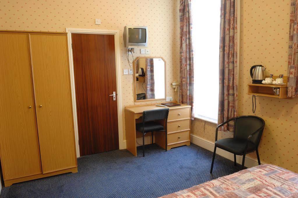 Regina Hotel Torquay Esterno foto